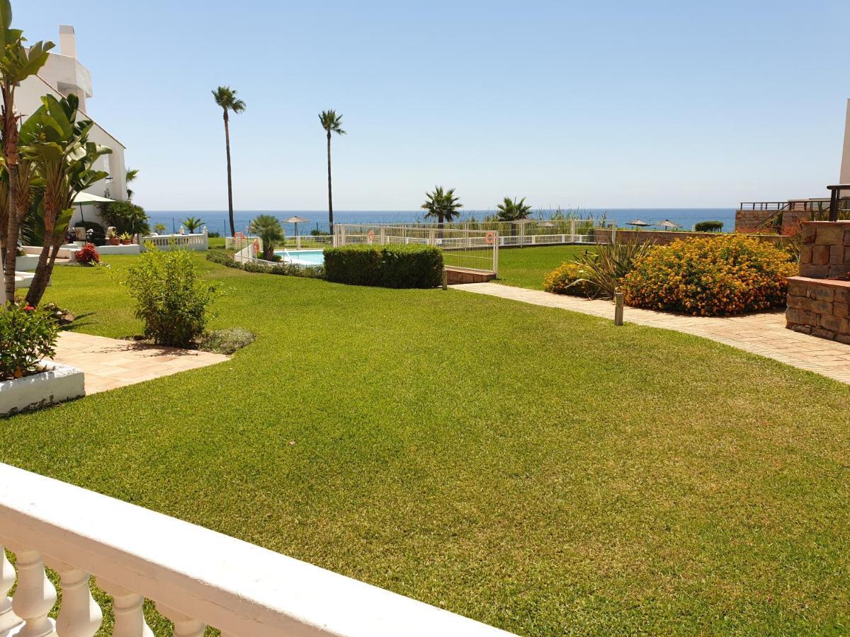 Bahia de Casares Casitamar Frontline Beach House Rental Casares Costa Near Estepona מראה חיצוני תמונה