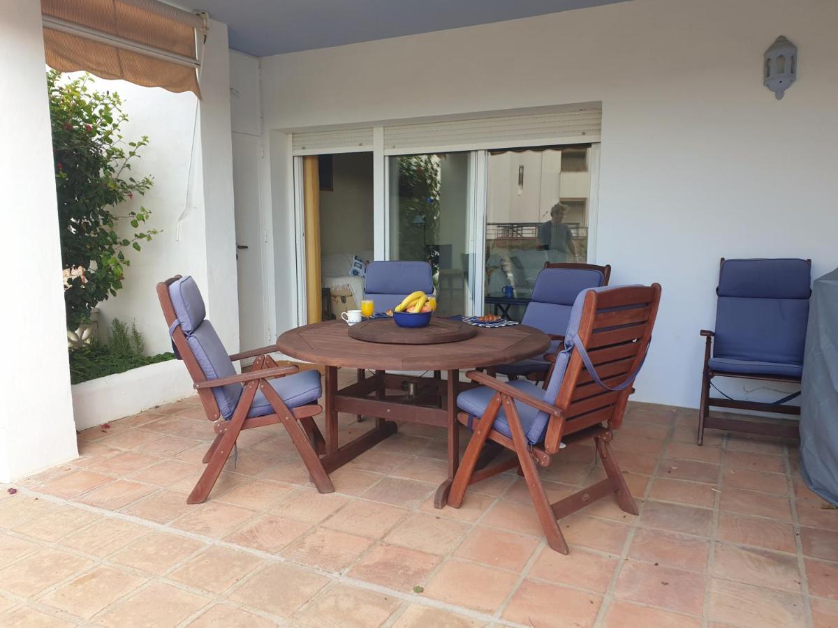Bahia de Casares Casitamar Frontline Beach House Rental Casares Costa Near Estepona מראה חיצוני תמונה