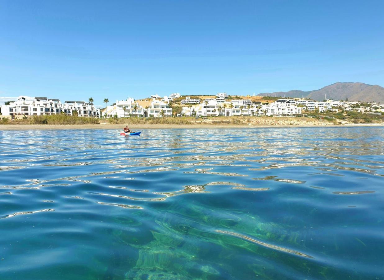 Bahia de Casares Casitamar Frontline Beach House Rental Casares Costa Near Estepona מראה חיצוני תמונה