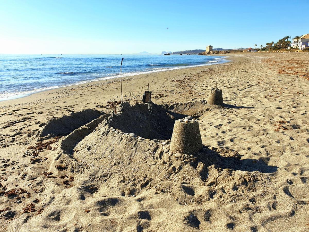 Bahia de Casares Casitamar Frontline Beach House Rental Casares Costa Near Estepona מראה חיצוני תמונה