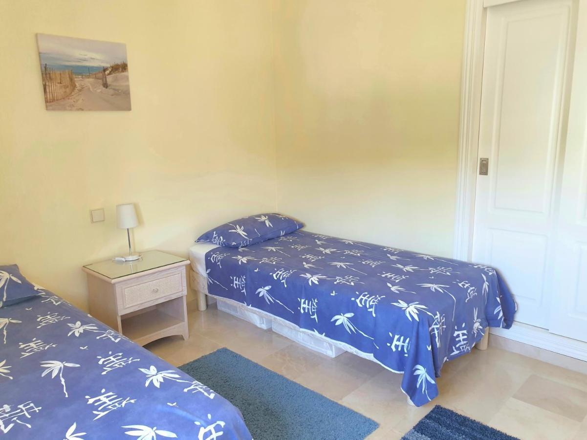 Bahia de Casares Casitamar Frontline Beach House Rental Casares Costa Near Estepona מראה חיצוני תמונה